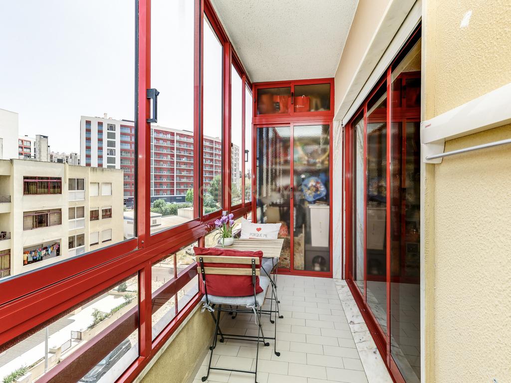 Apartamento T3 com 129m2 e Garagem, na Quinta Da Piedade   - Image 4