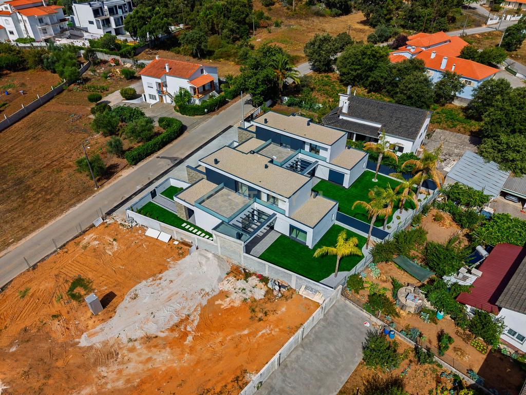 Moradia Contemporânea T3 Construção Nova em Fátima, Ourém - Image 43