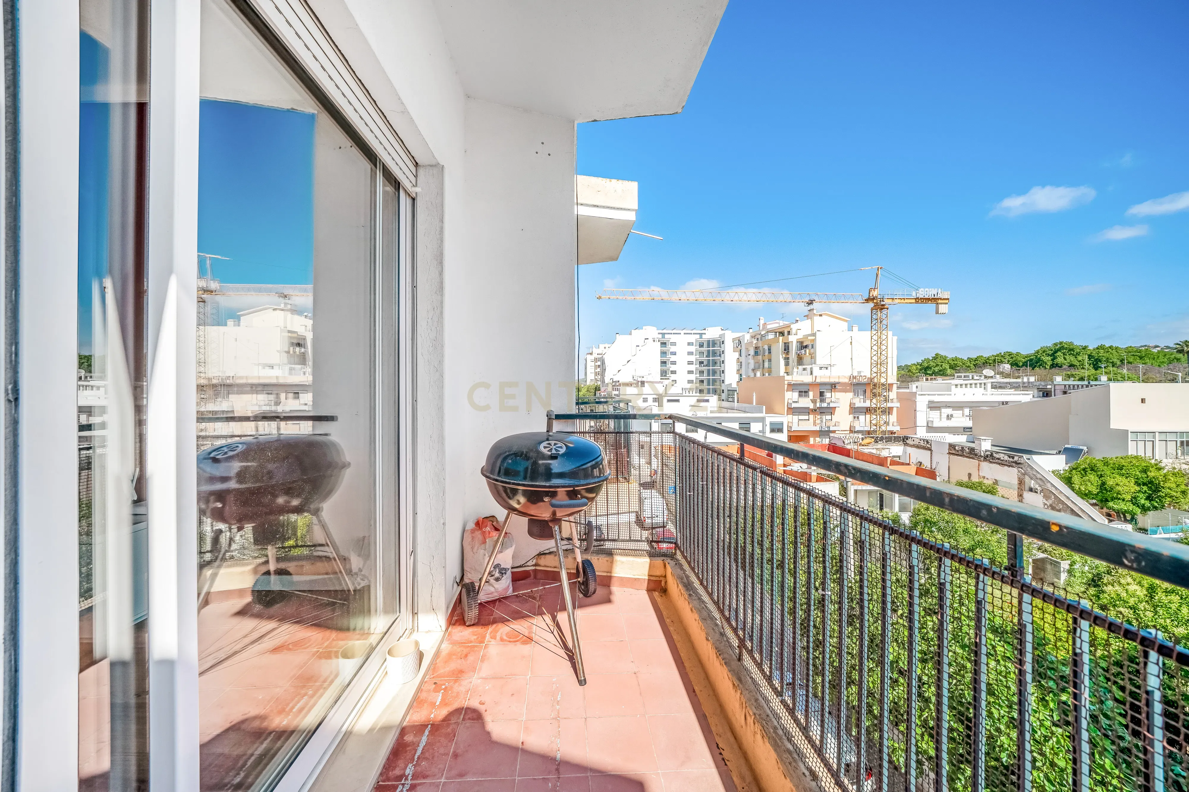 Fotografia 9 de T2 Renovado no Centro de Loulé | Excelente Localização