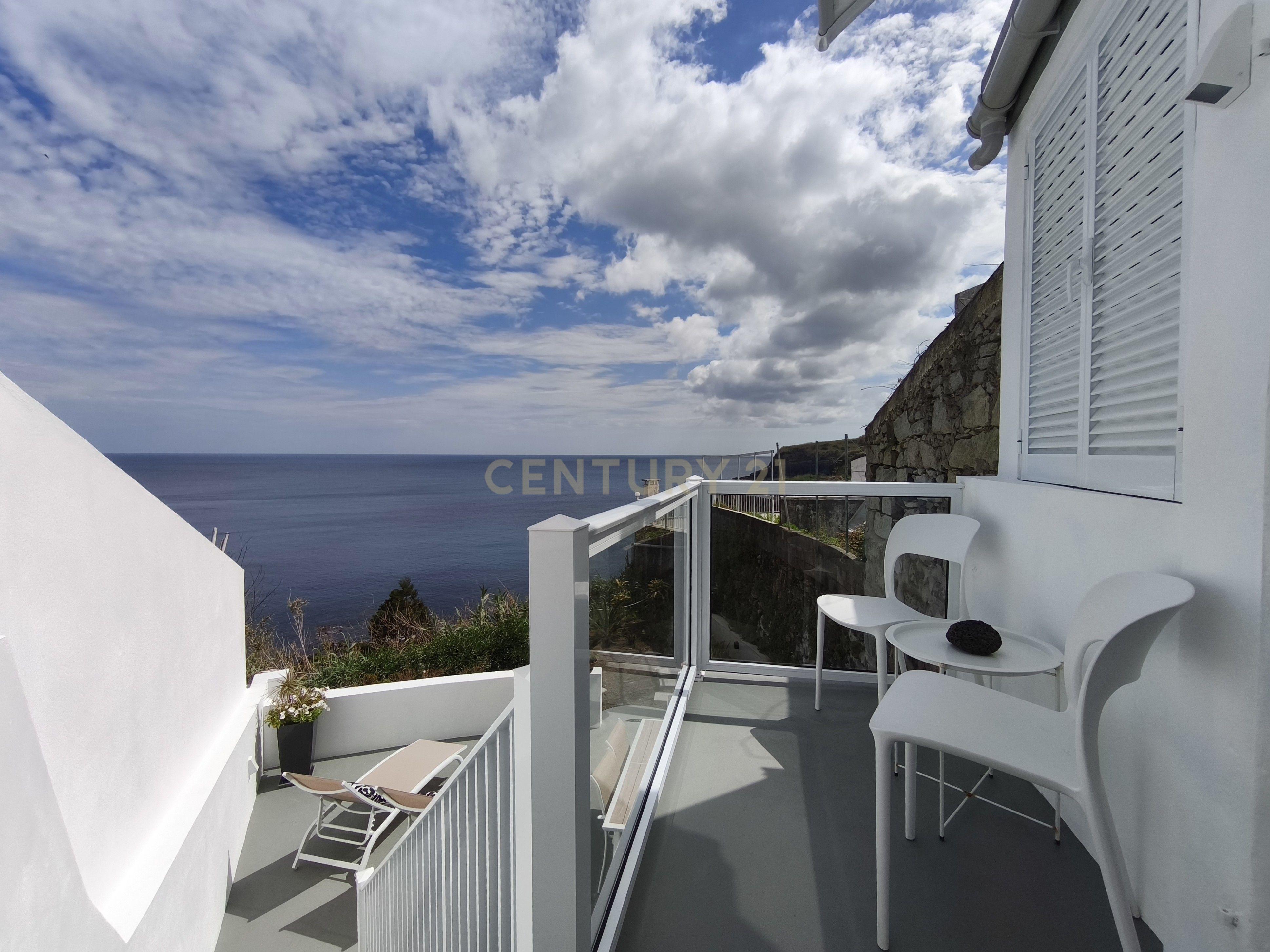 Moradia na primeira linha do mar em Ribeira Grande - Image 47