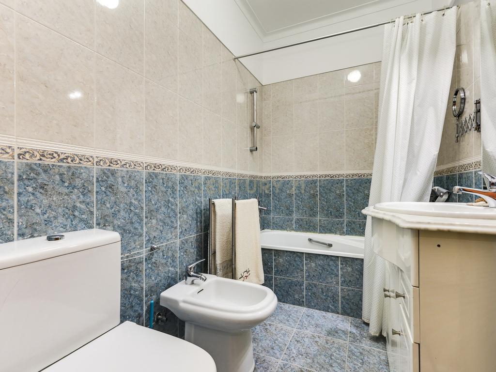 Apartamento T3 com 129m2 e Garagem, na Quinta Da Piedade   - Image 15