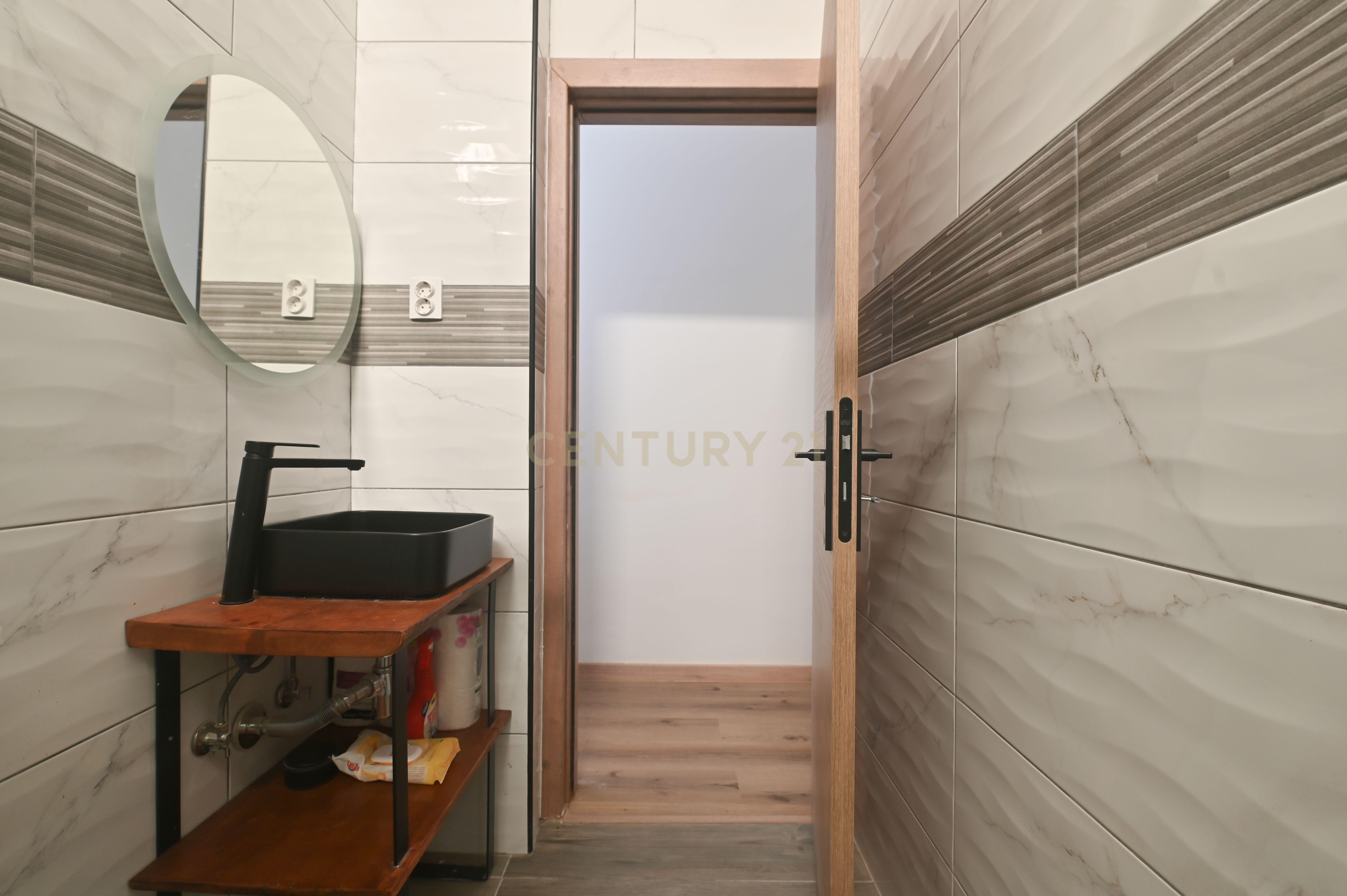 Fotografia 10 de Apartamento T2 Moderno em Arroios, Lisboa