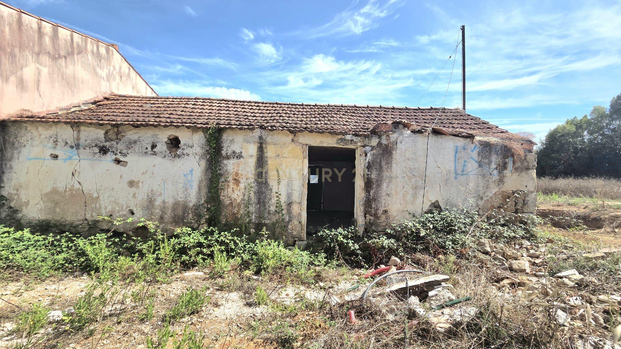 Fotografia 3 de Casa antiga a 5 Minutos de Pombal || Com Projecto aprovado para Remodelação