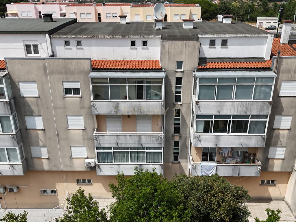 Apartamento T3 com box| Oliveira do Hospital, Coimbra - Image 28