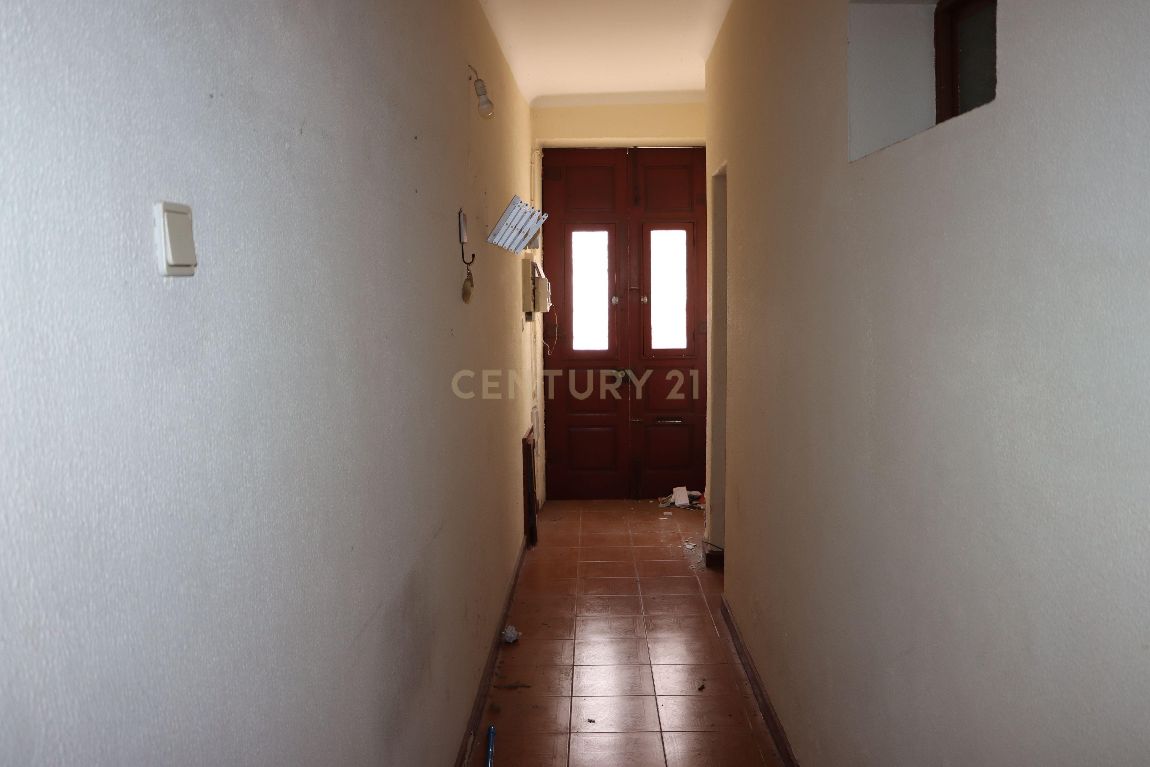 Fotografia 3 de Prédio para reabilitação em Miragaia | Excelente oportunidade de investimento