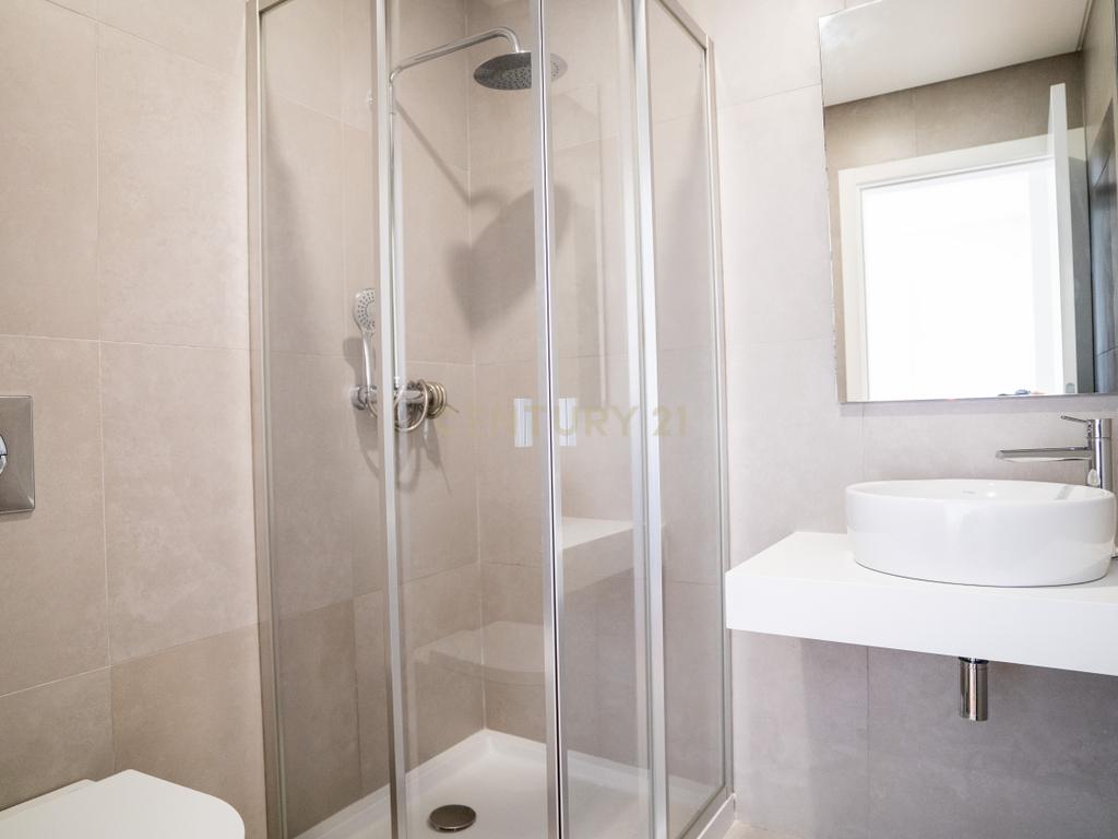 Moradia T4 – Empreendimento Sky City -  Serra de Carnaxide - Image 27