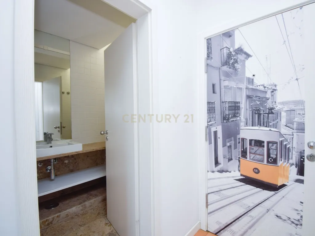 Apartamento T0 na Rua do Volga, Parque das Nações, Lisboa - Image 11