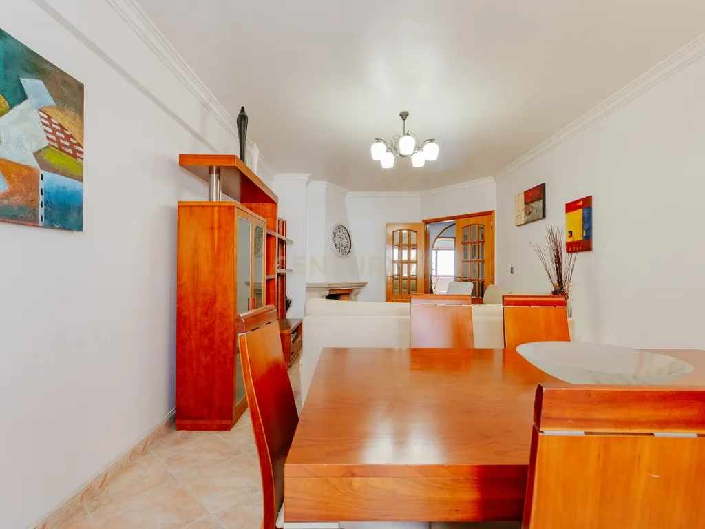 Apartamento T2 para arrendamento na Póvoa de Santa Iria - Image 8
