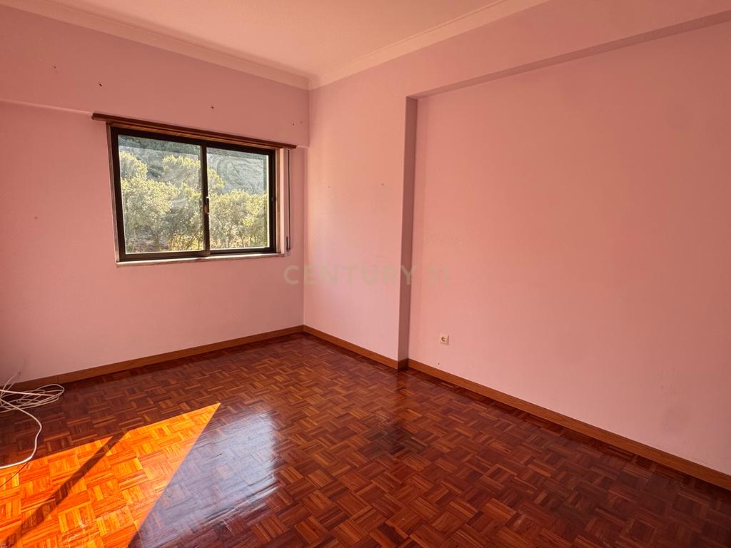 Apartamento T2 à venda na Agualva-Cacém - Image 10