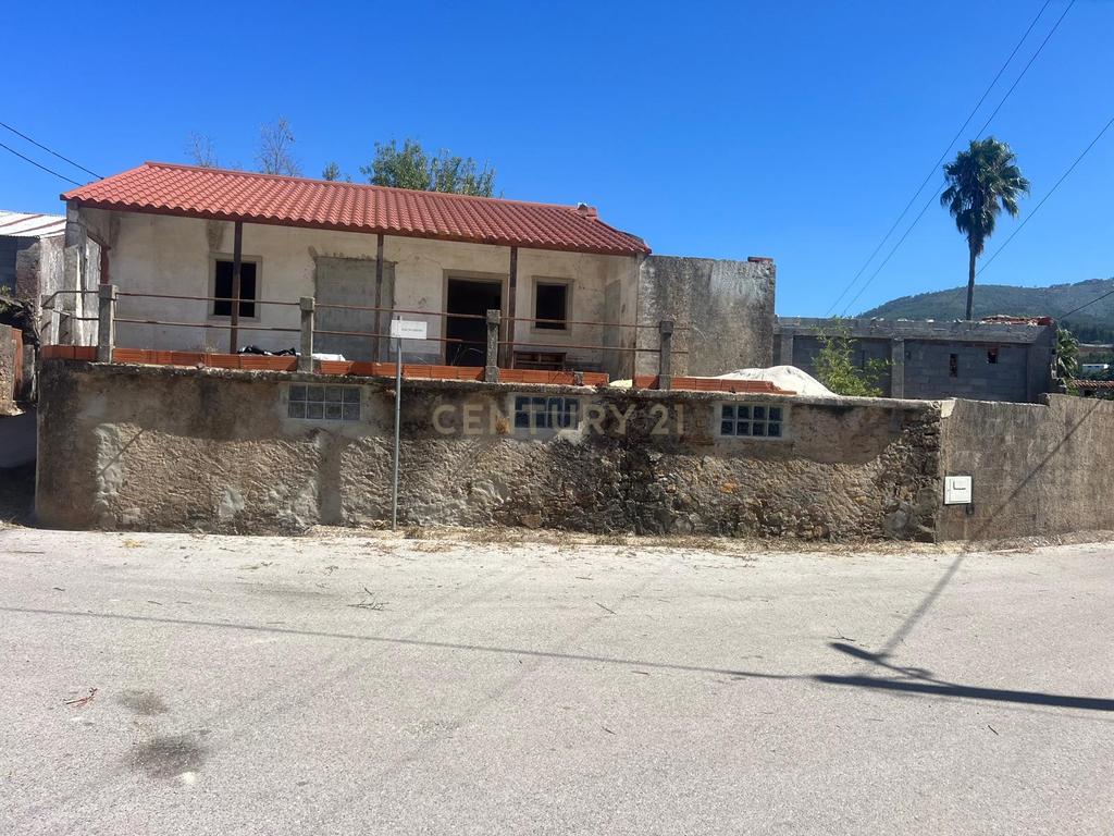 Moradia Para Reconstrução | Estrada de Viavai Penela - Image 7