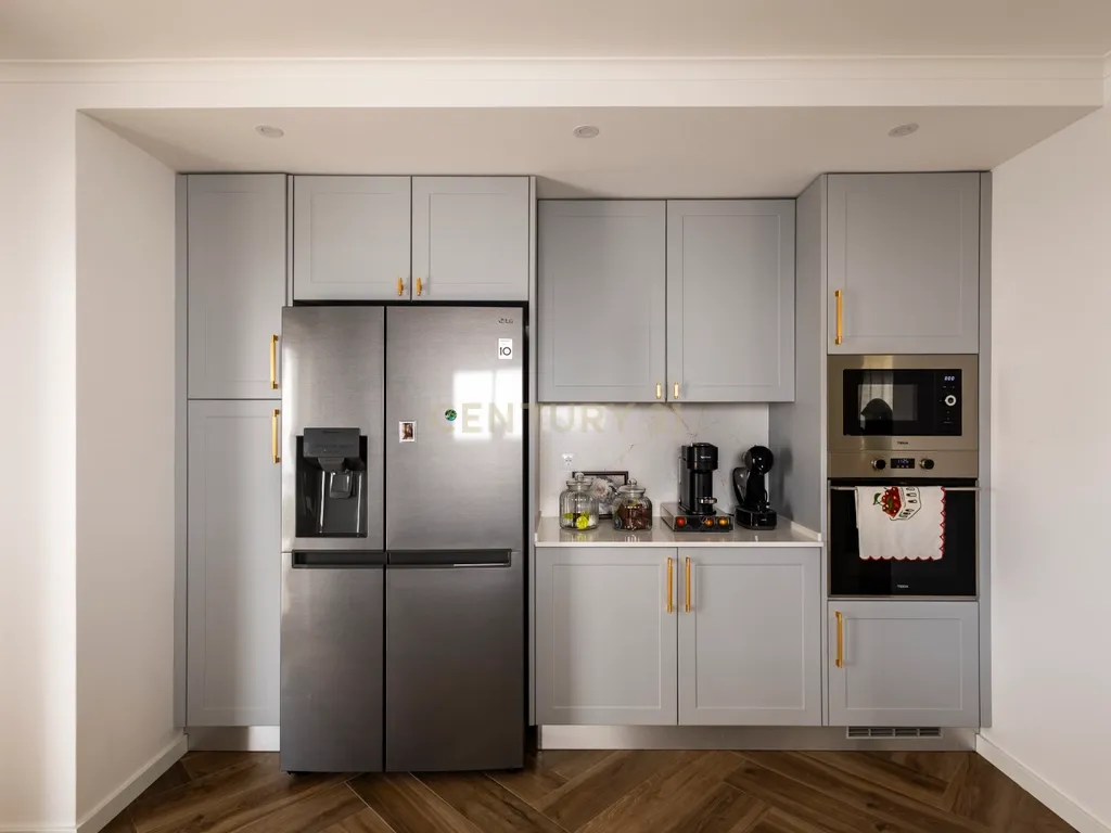 Moradia de Sonho na Charneca da Caparica – Elegância, Conforto e Localização Privilegiada - Image 89