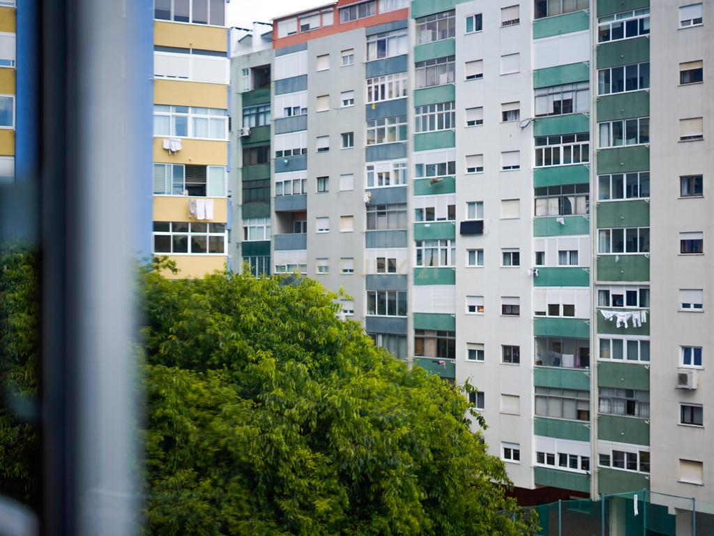 Apartamento T4 com Terraço de 60m² em Cacilhas/Almada - Image 14