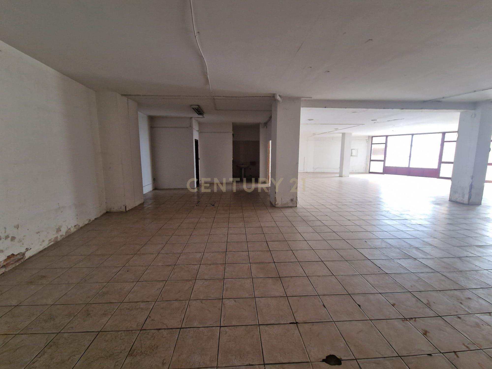 Fotografia 4 de Espaço comercial para recuperação em Delães, Vila Nova de Famalicão/GRRE-00139;GRRE-00145;GRRE-00148