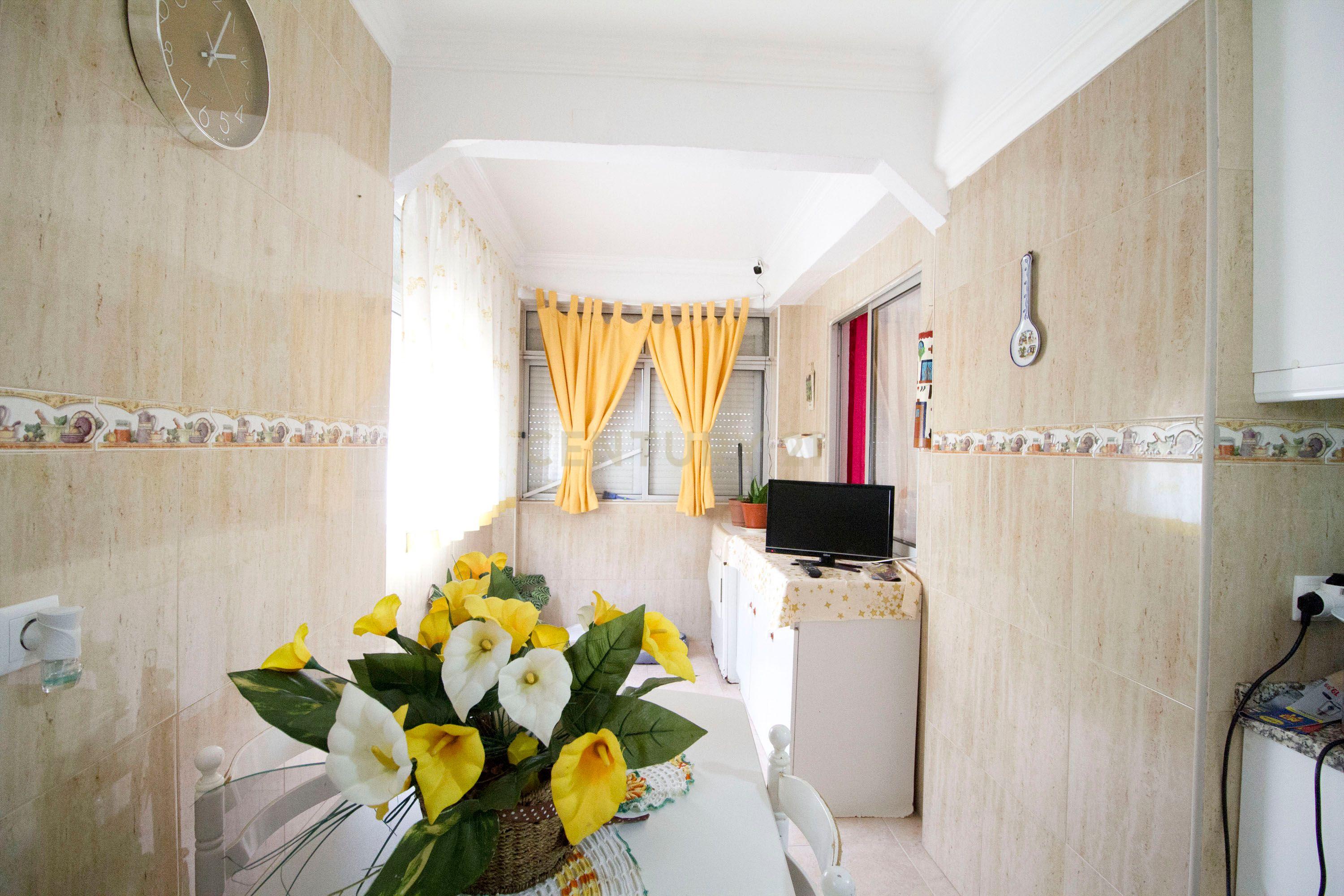 Fotografia 6 de Apartamento T3 Terroa - c/boas áres