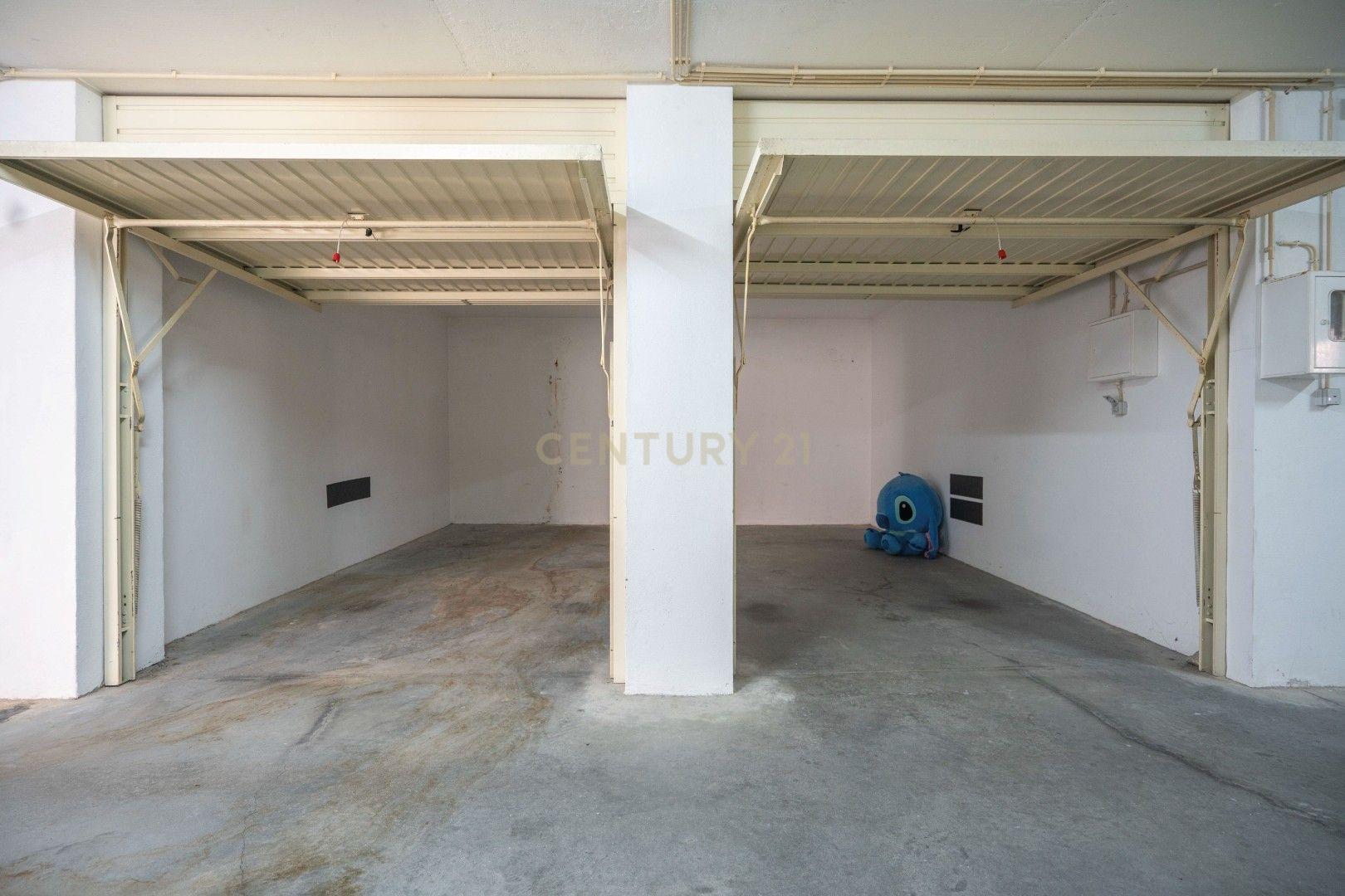 Fotografia 7 de Garagem fechada para dois carros no centro da Figueira da Foz