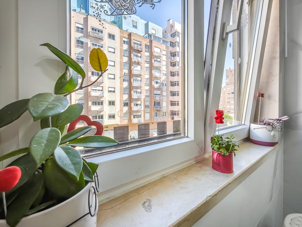 Apartamento T3 em Rinchoa/ Rio de Mouro - Image 12