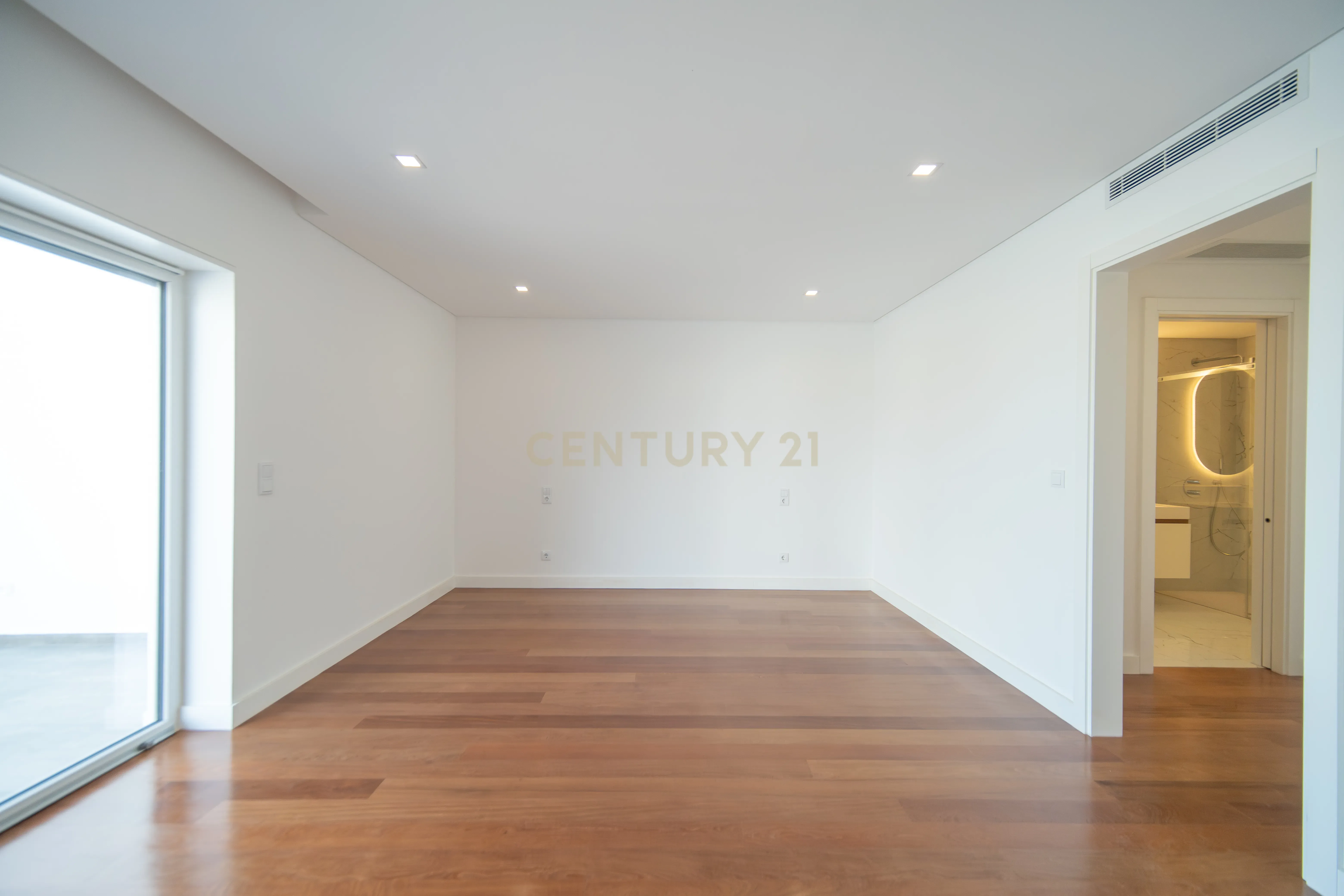 Apartamento T4 à venda em Santa Iria de Azoia, São João da Talha e Bobadela, Loures — foto 26