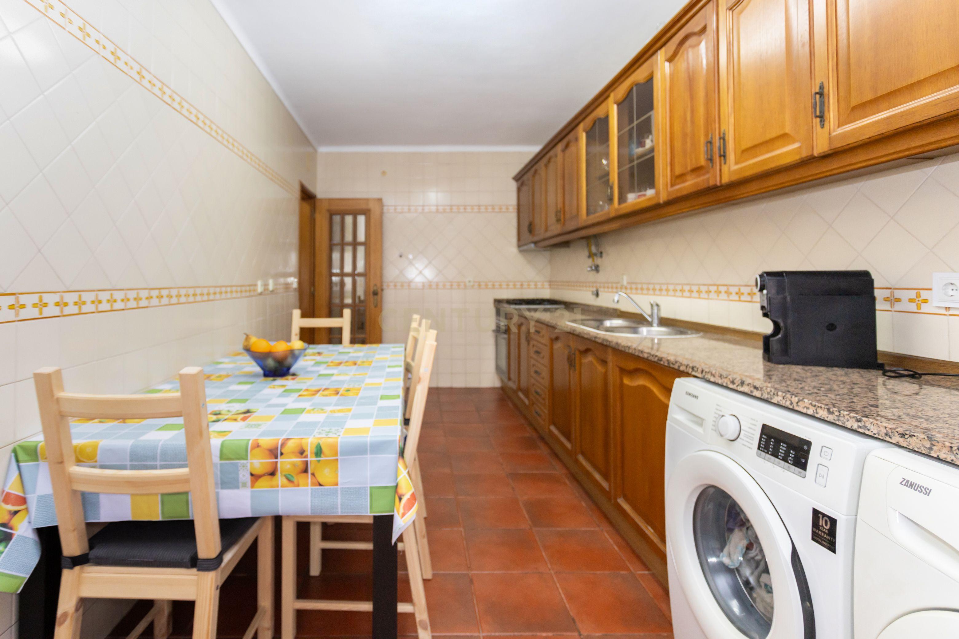 Apartamento T3 em Barreiro - Image 8