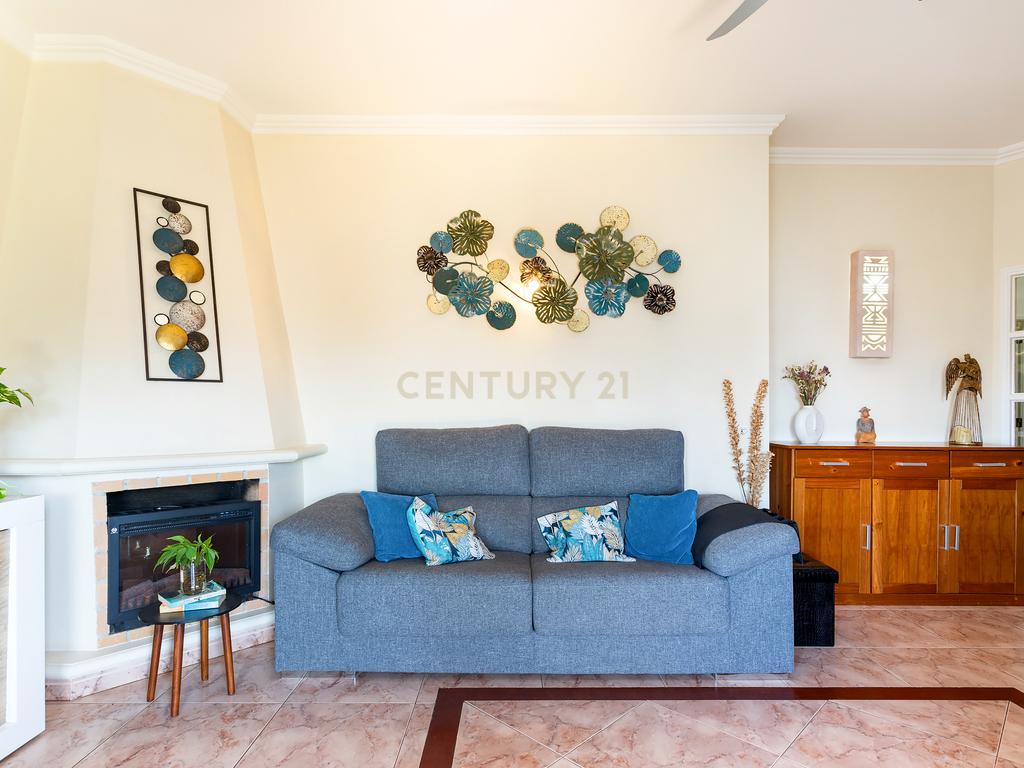 Apartamento T4 com 144m2 no Coração do Algarve - Almancil - Image 7