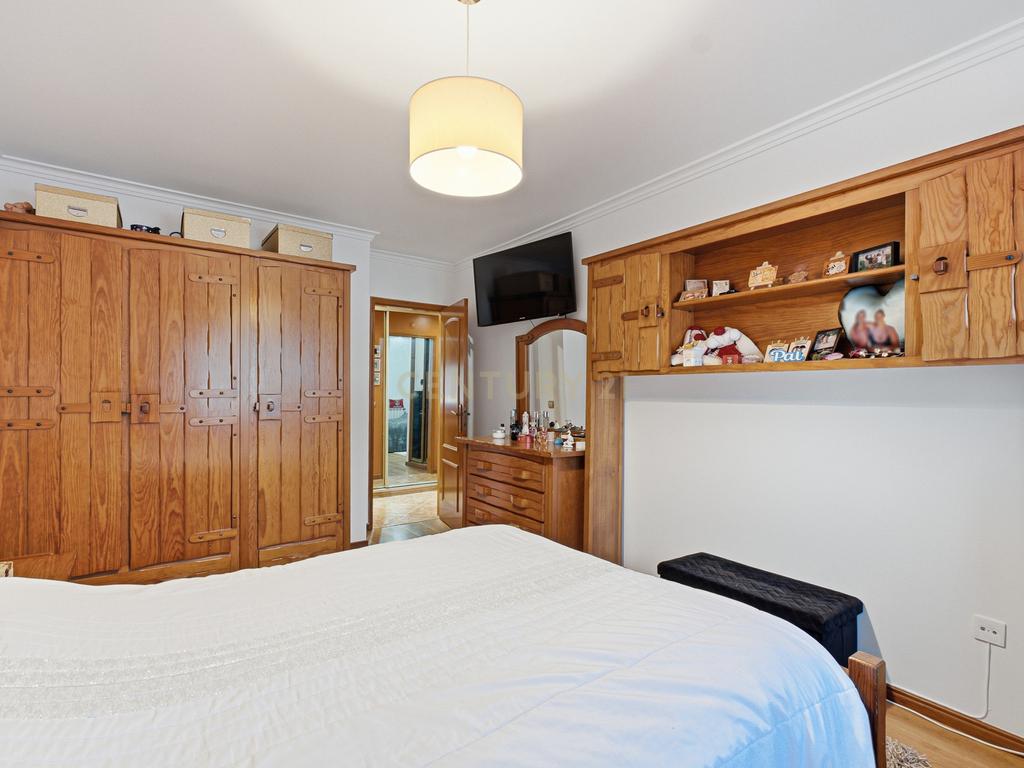 Apartamento T2 c/ Elevador | Fidalguinhos – Barreiro - Image 12