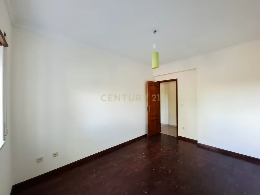 Apartamento T2 em Tomar - Image 10
