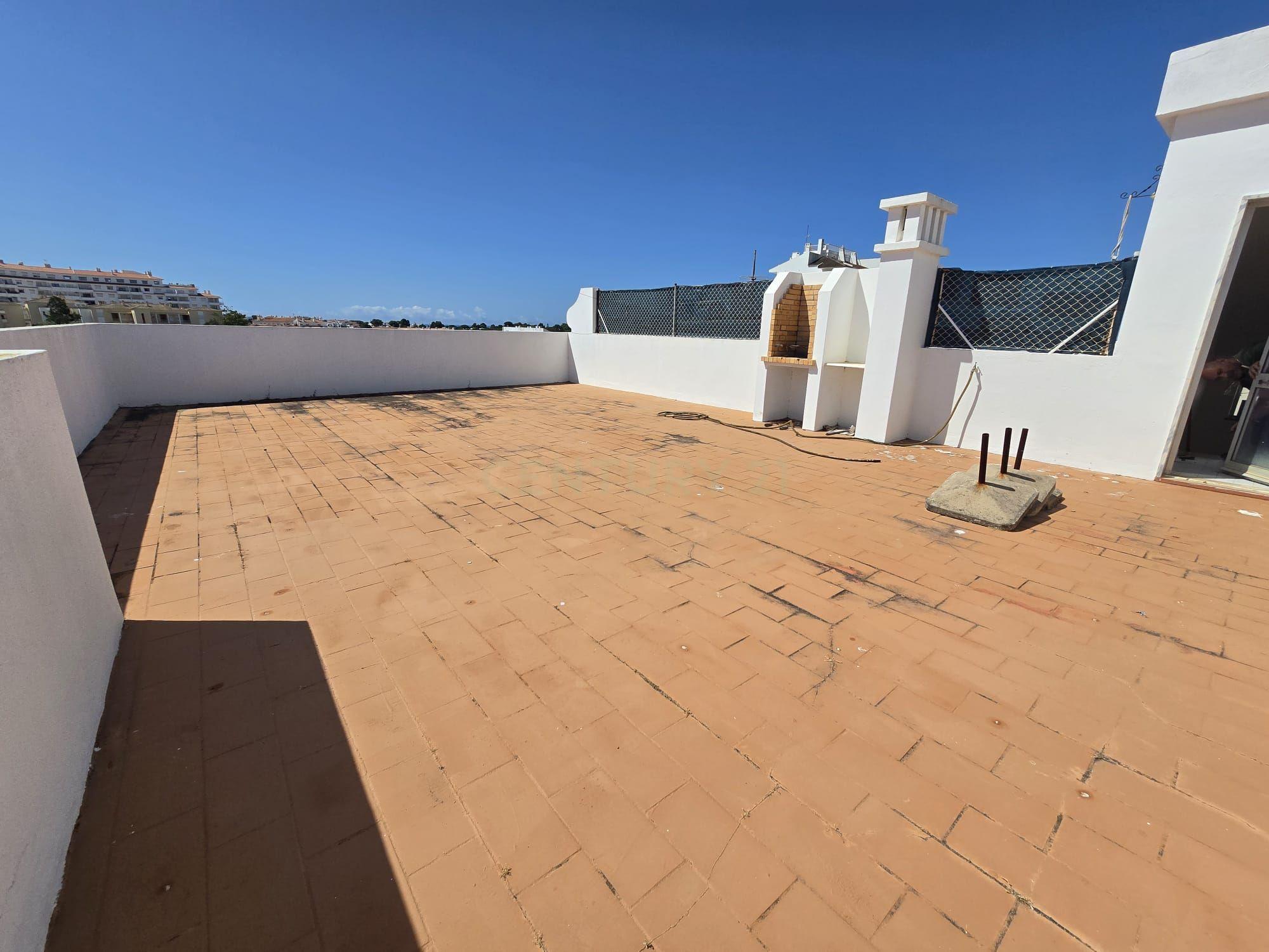 Apartamento T2 à venda em Alvor, Portimão — foto 27