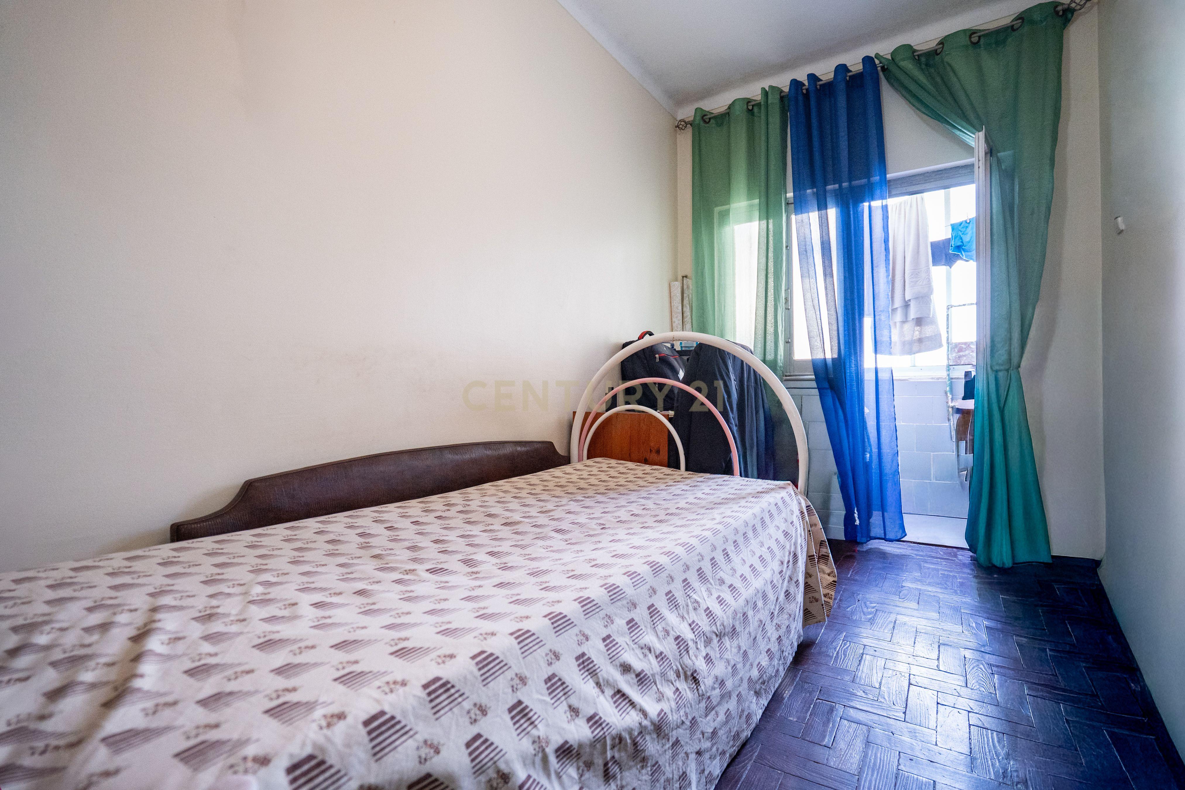 Fotografia 9 de Apartamento T2 com Varanda no Barreiro, Setúbal