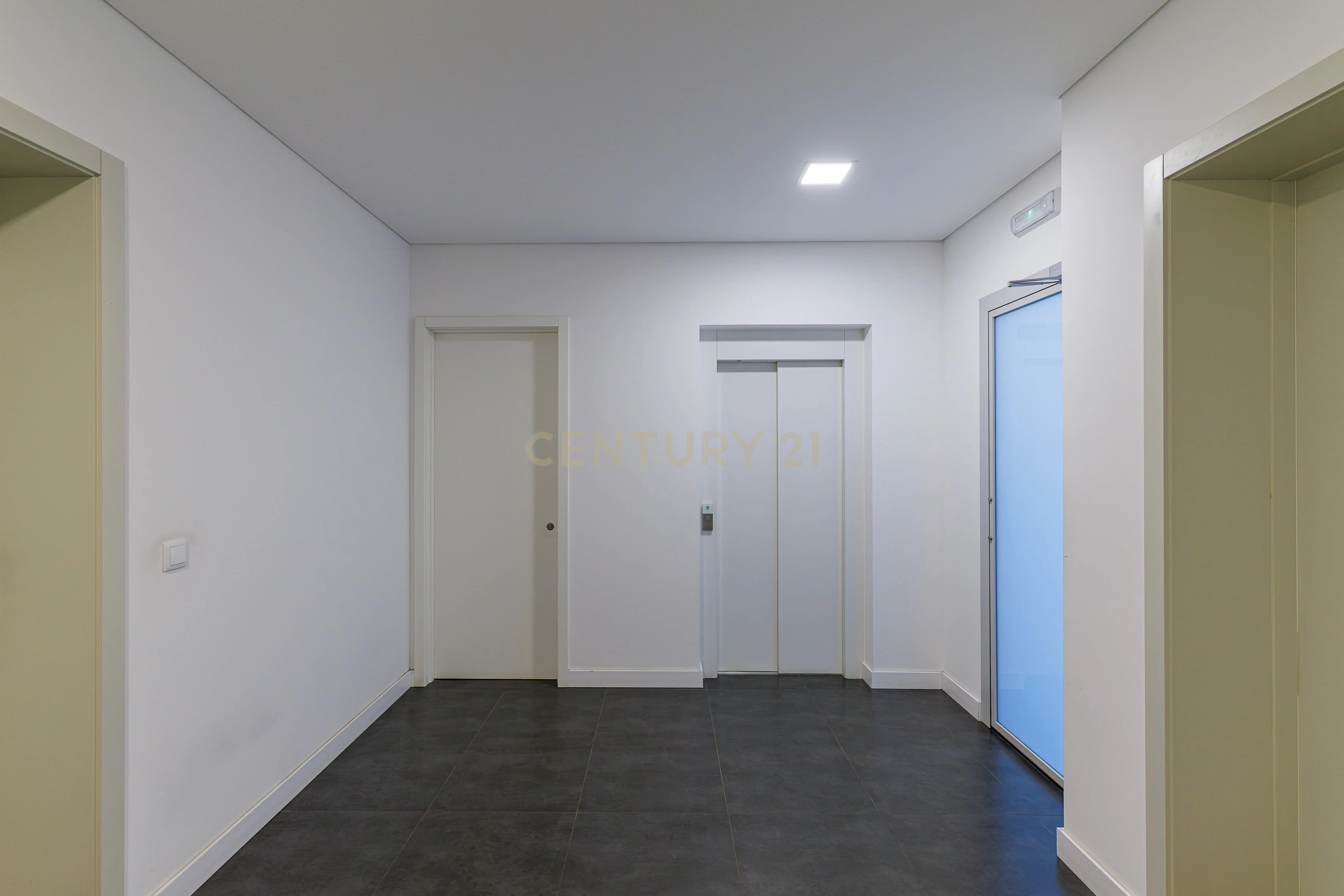 Apartamento T2 à venda em Nogueira e Silva Escura, Maia — foto 5