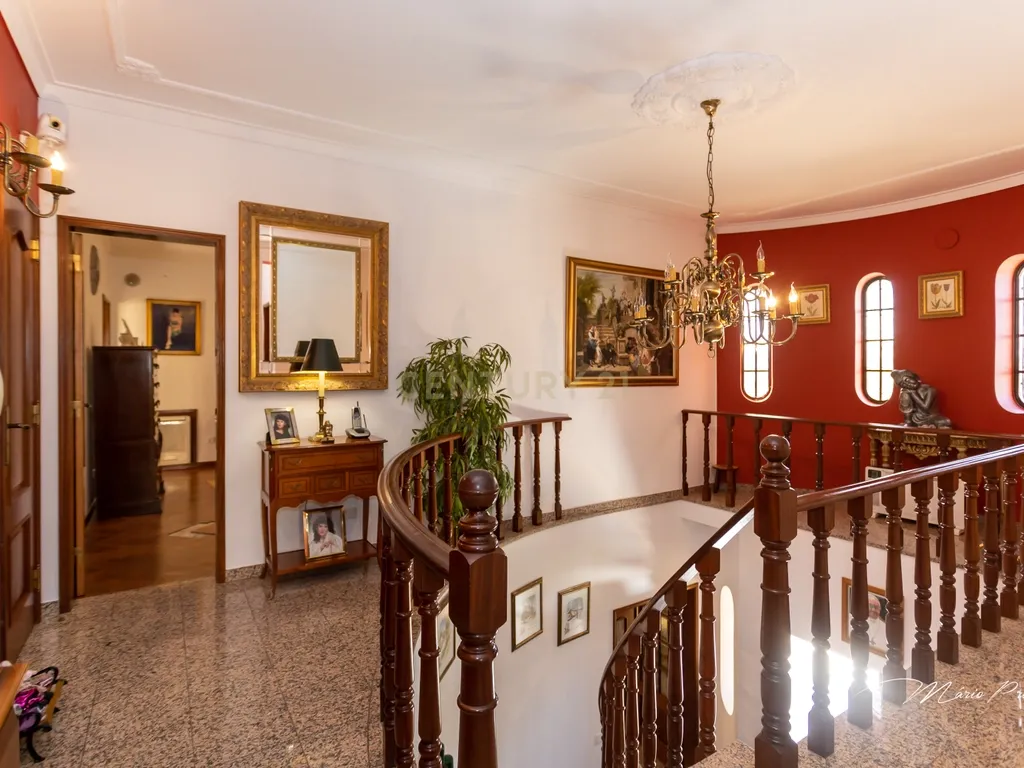 💥 Excelente Moradia T4 – Samouco – Alcochete 💥 - Image 29