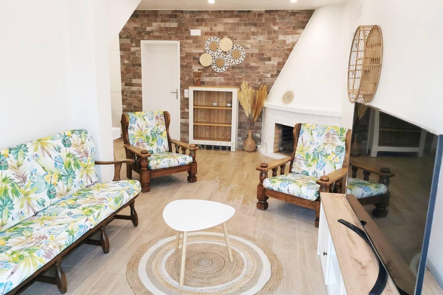 Moradia T3 em Odiáxere, €820.000