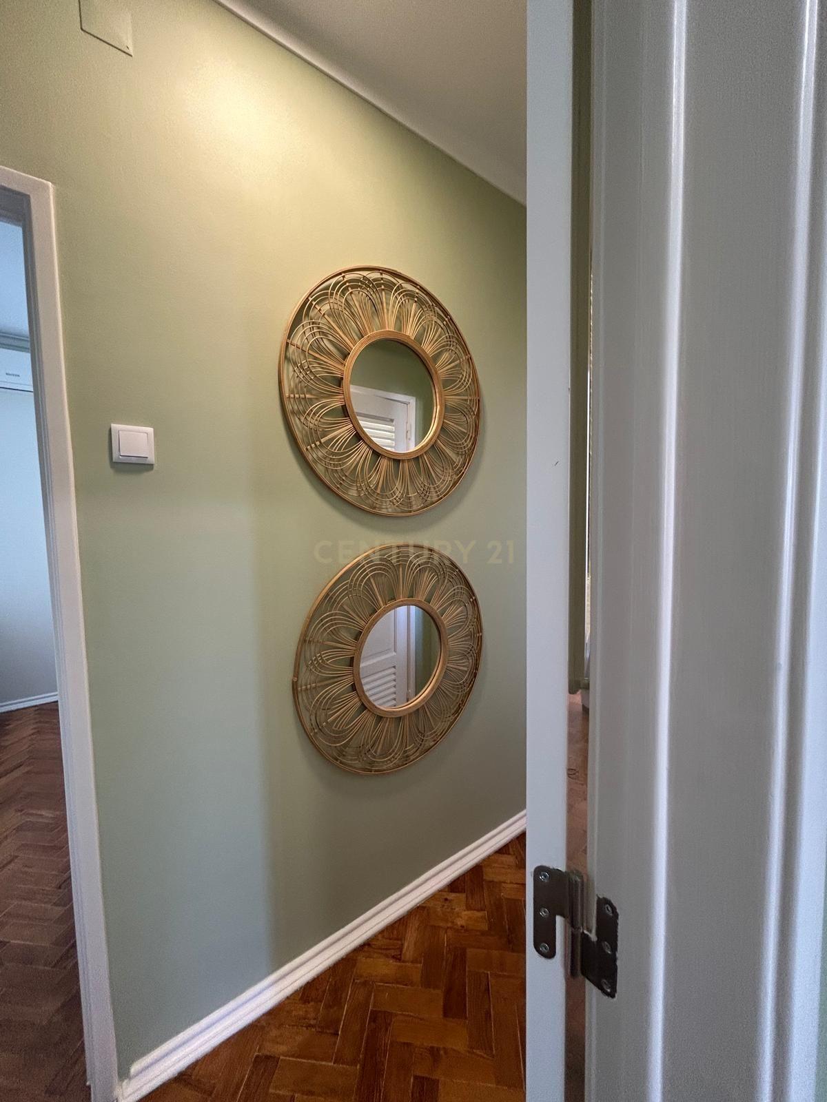 Fotografia 5 de Apartamento T3 de Charme Totalmente Remodelado e Equipado com Vista Deslumbrante sobre Lisboa e o Tejo