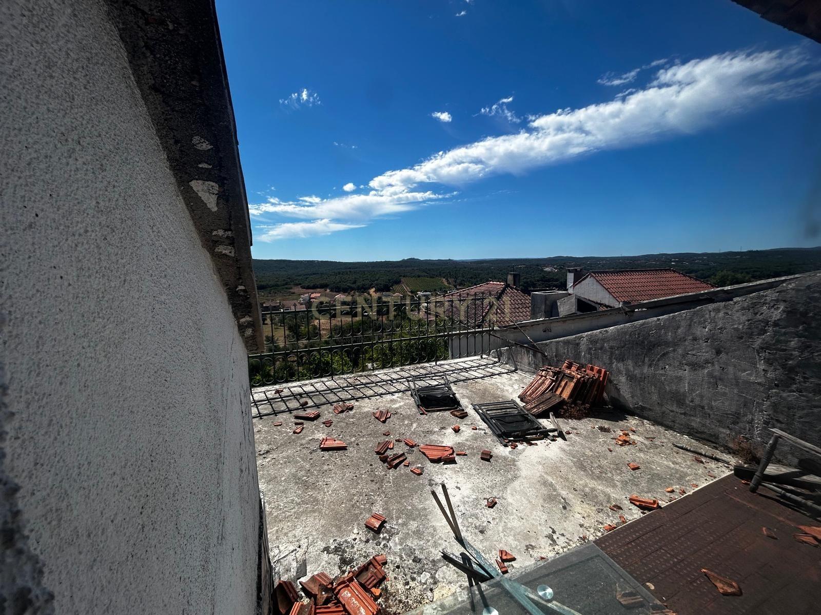 Fotografia 4 de Casa para Recuperação em Areias e Pias, Ferreira do Zêzere