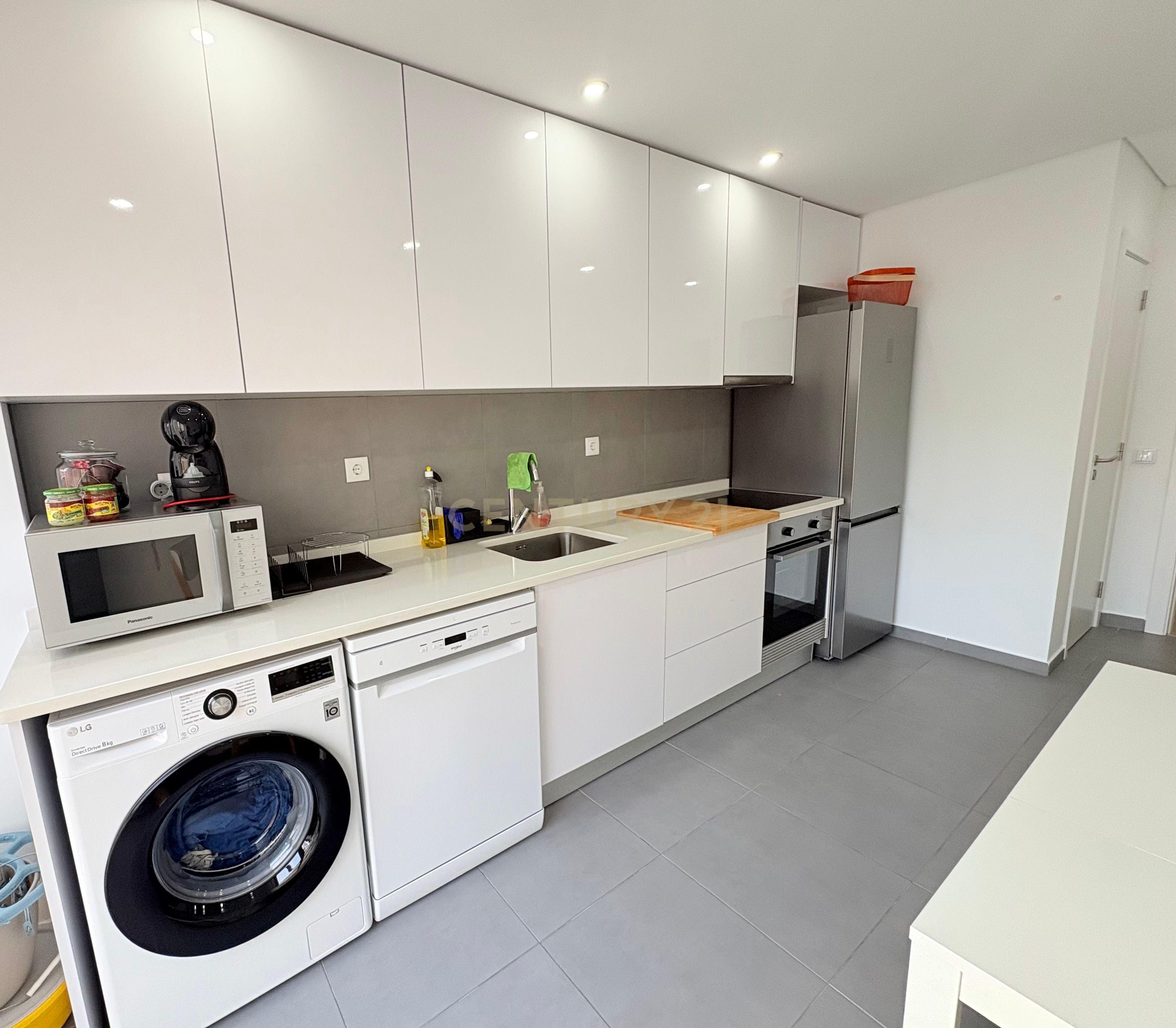 Fotografia 10 de Apartamento T3 para arrendamento em Setúbal