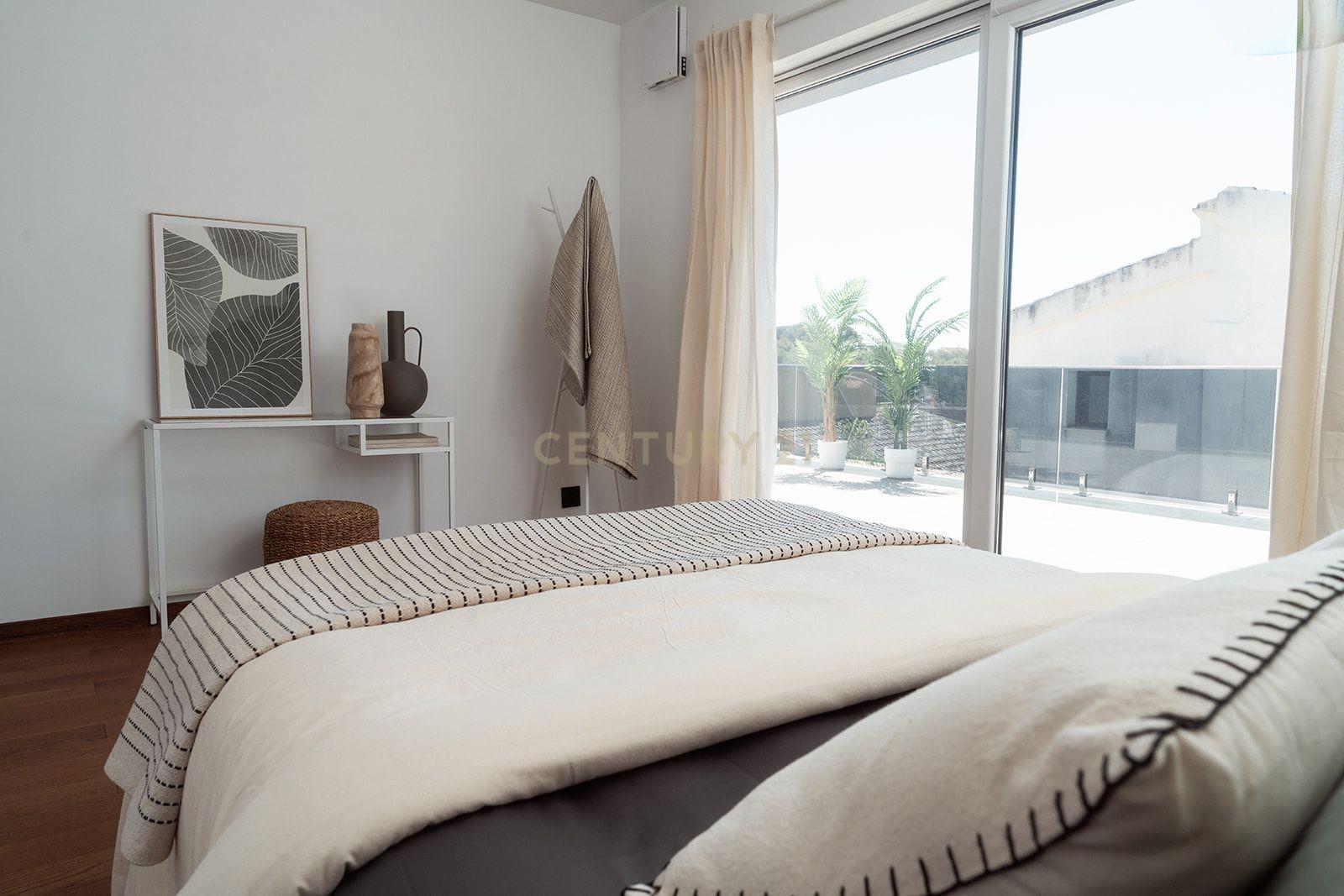 🏡 Casa nova em Cunit – Design, eficiência e conforto junto ao mar Estreie o seu lar ideal na rua Havana em Cunit! - Image 23