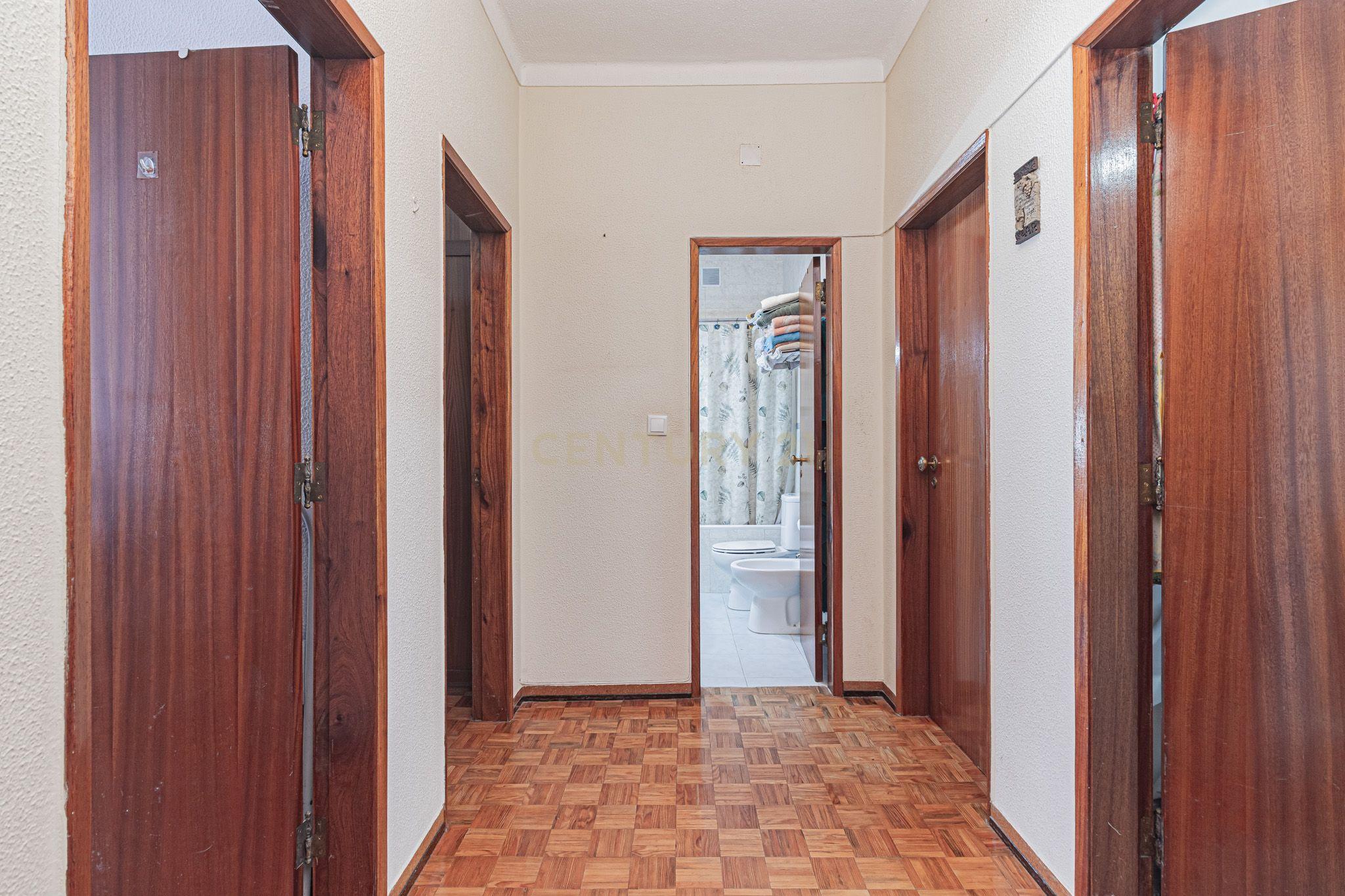 Moradia T4 em Afonseiro - Montijo - Image 40