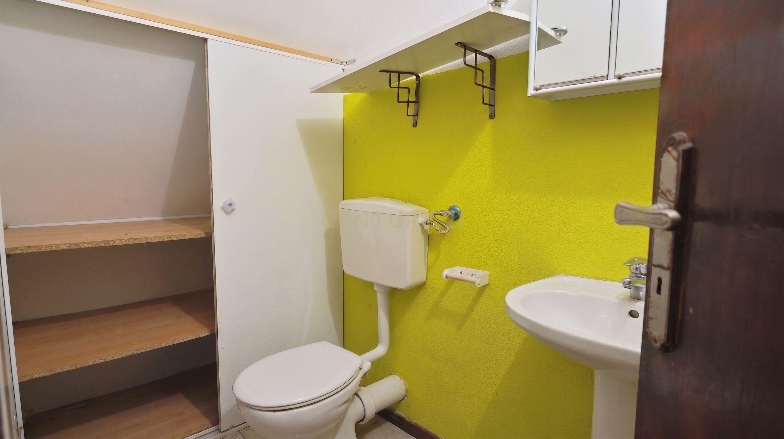 Fotografia 7 de Espaço em Vale Flores com utilização versátil