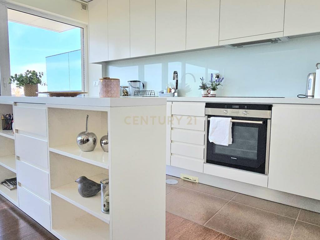 Apartamento T2 em Primeira linha de mar em Vila do Conde - Image 7