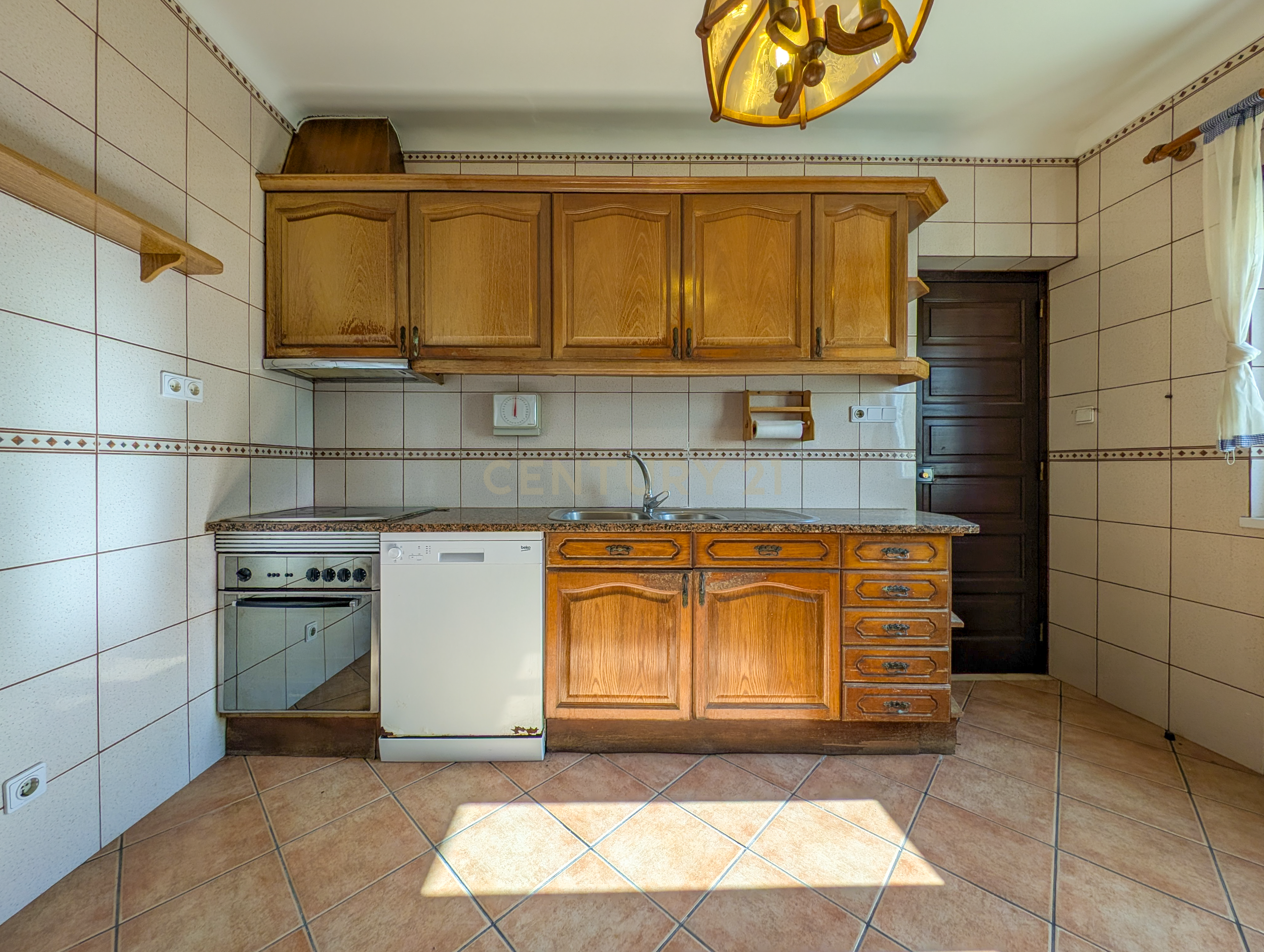 Fotografia 5 de Pinhal Palmeira - Moradia Bifamiliar + Moradia T2 com Armazém em Terreno de 1.010 m²