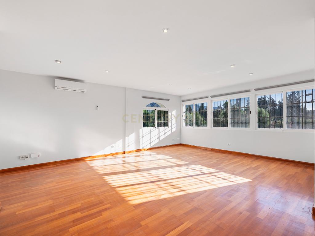 Moradia geminada no Conjunto San Javier Elegância, conforto e espaços para desfrutar -Nueva Andalucia–Marbella    - Image 8