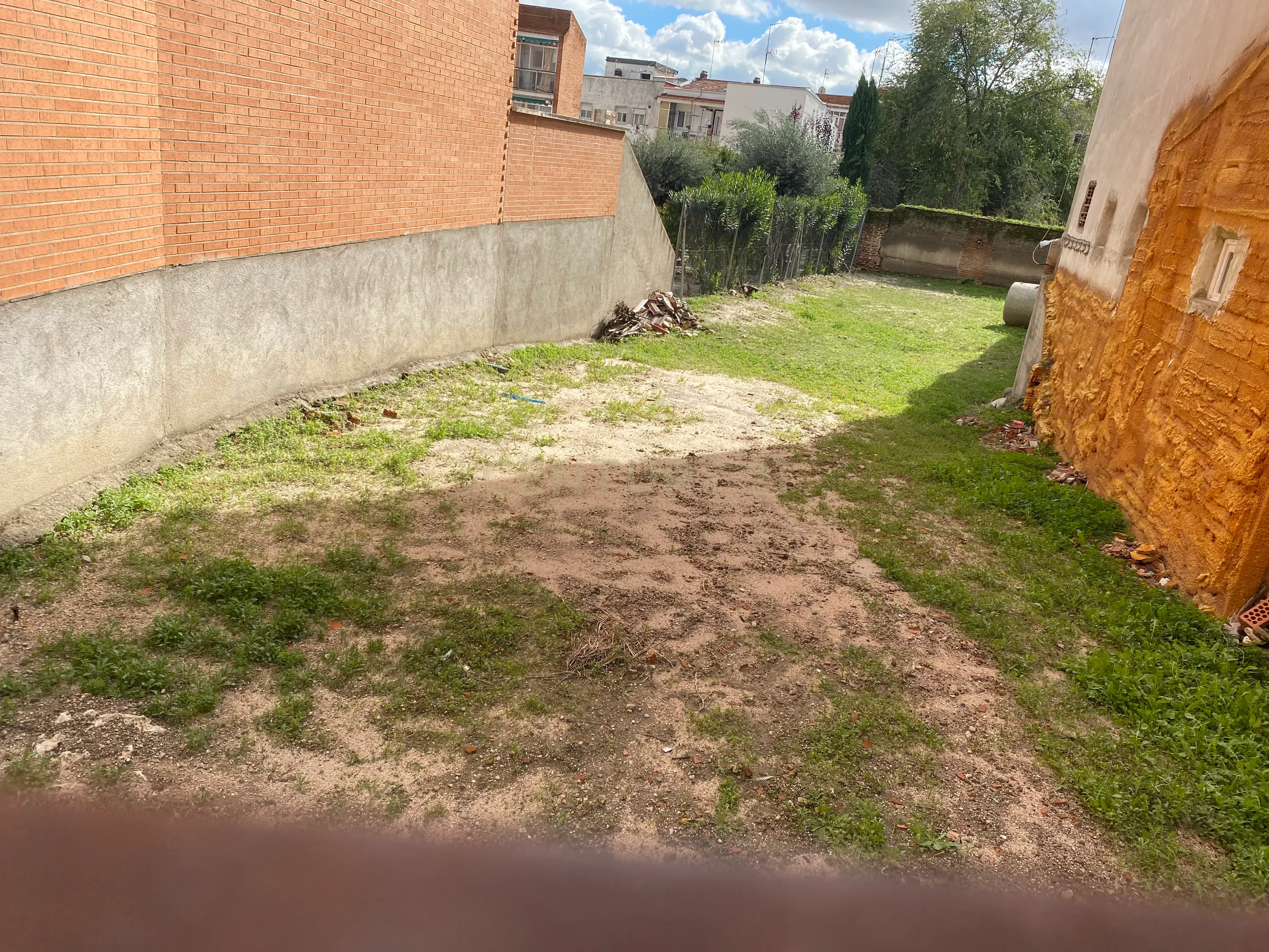 undefined - Image 1