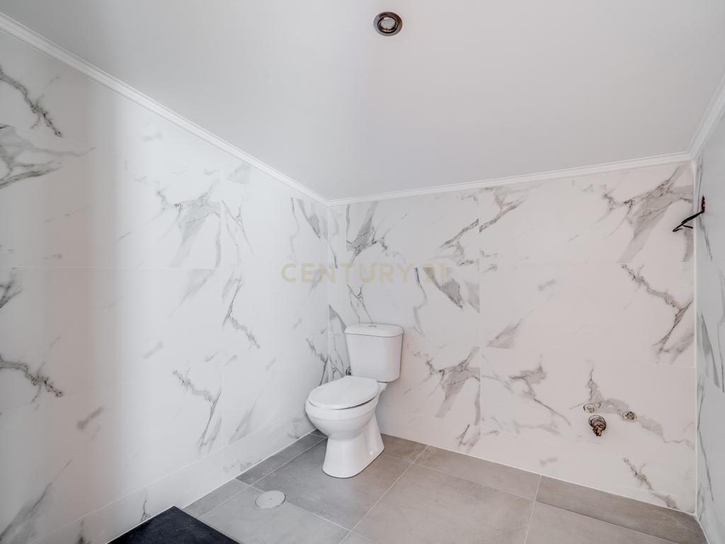 Personalize a Sua Casa – Moradia Terrea T2+2 em Fase de Acabamentos com 500m² de Terreno - Image 16