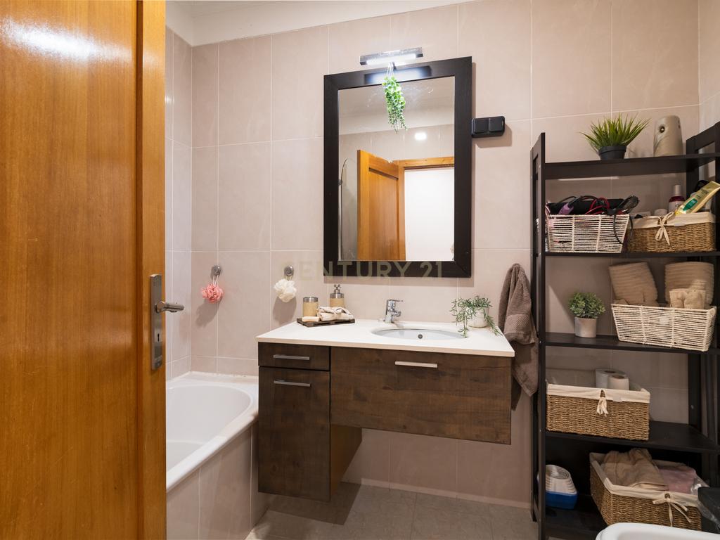Apartamento T2 - Vialonga  - Lisboa - Image 10