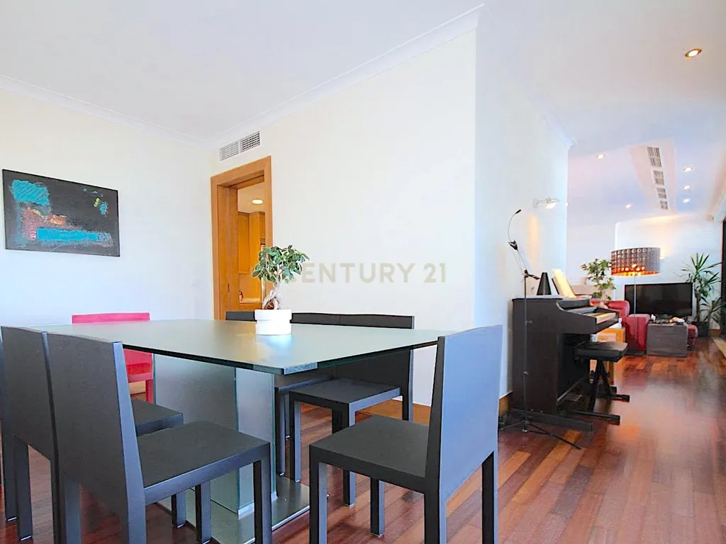 T3 I Parque das Nações, Lisboa (Luxuoso apartamento com piscina e vista rio) - Image 9