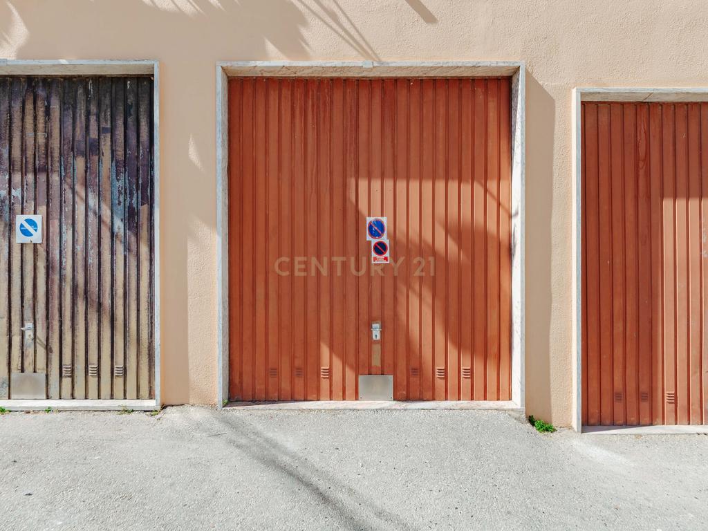 Garagem Alverca  - Image 1
