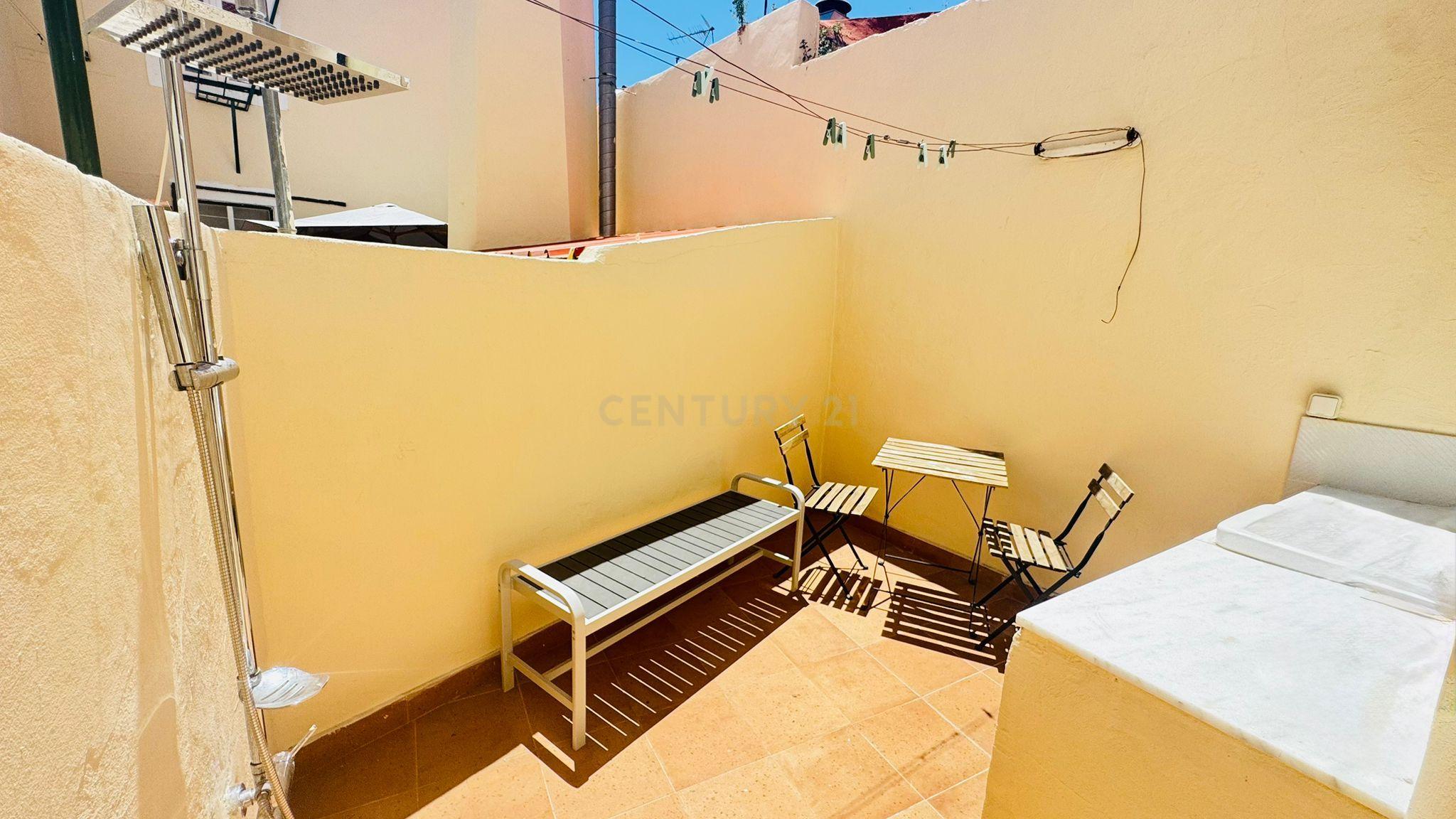 Fotografia 3 de Apartamento T2 com Suite e Terraço no Coração de Alfama