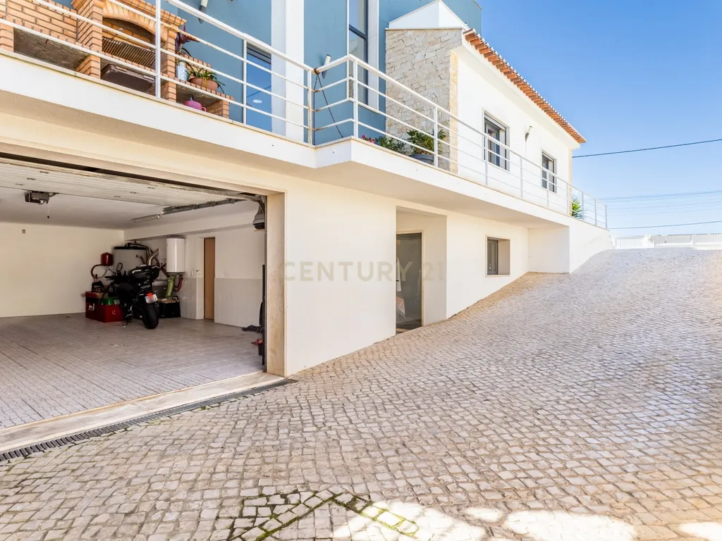 Moradia T4, em Sintra/Assafora, piscina e terreno de 3.720m2 - Image 51