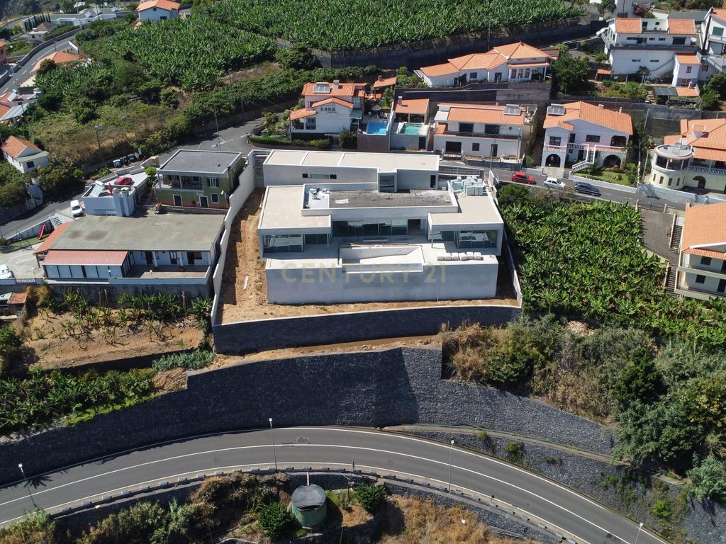 Villa de luxo Contemporânea - CALHETA - MADEIRA - Image 1