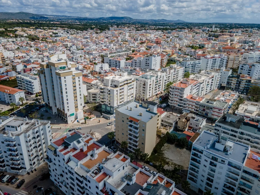 Apartamento T3 a 300m da Praia em Quarteira - Image 32