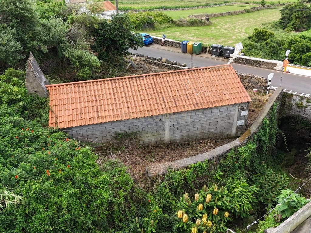 🏡 MORADIA TRADICIONAL EM PEDRA | SANTA BÁRBARA – ANGRA DO HEROÍSMO - Image 6
