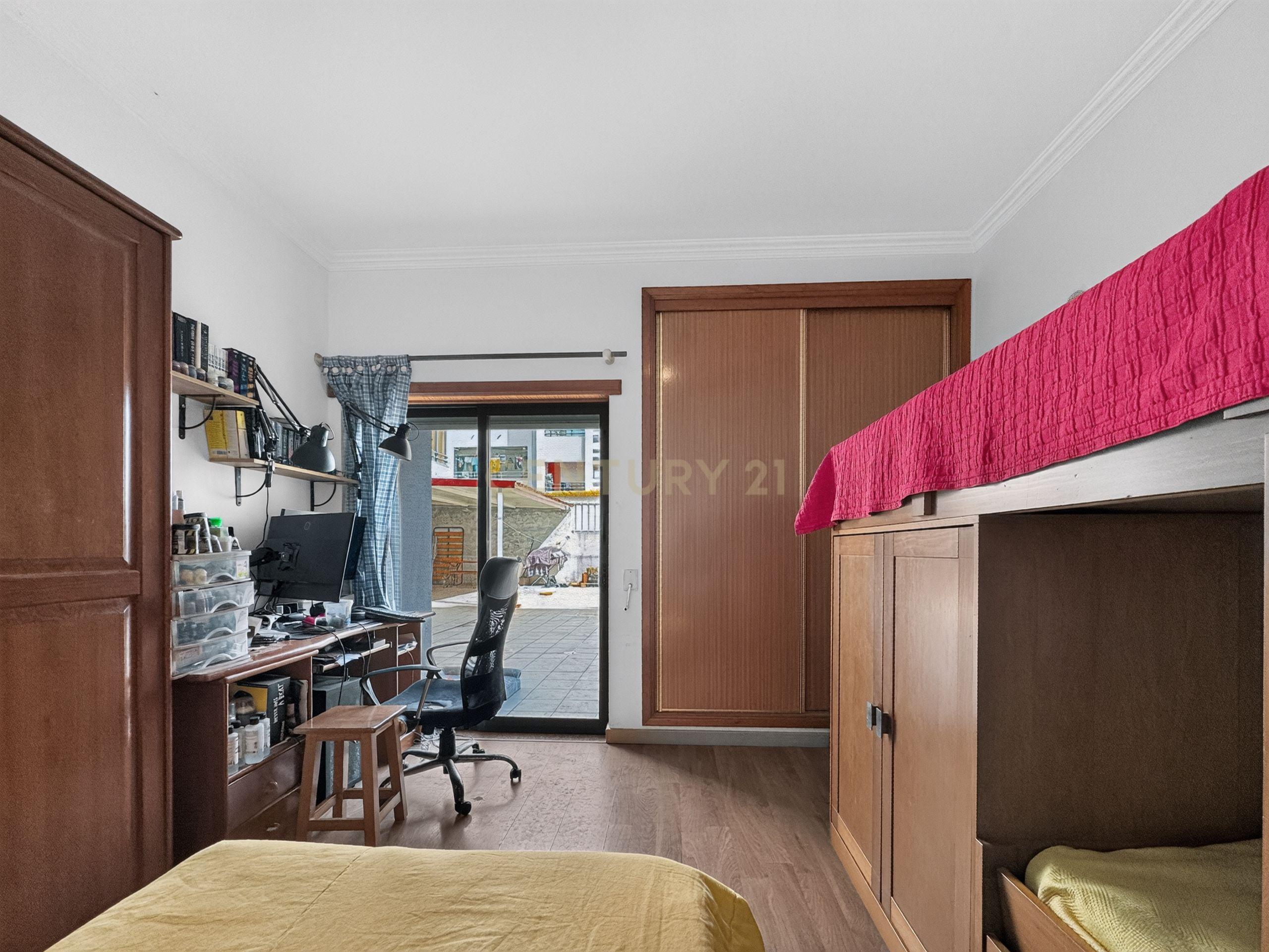 Apartamento T2 à venda em Charneca de Caparica e Sobreda, Almada — foto 16